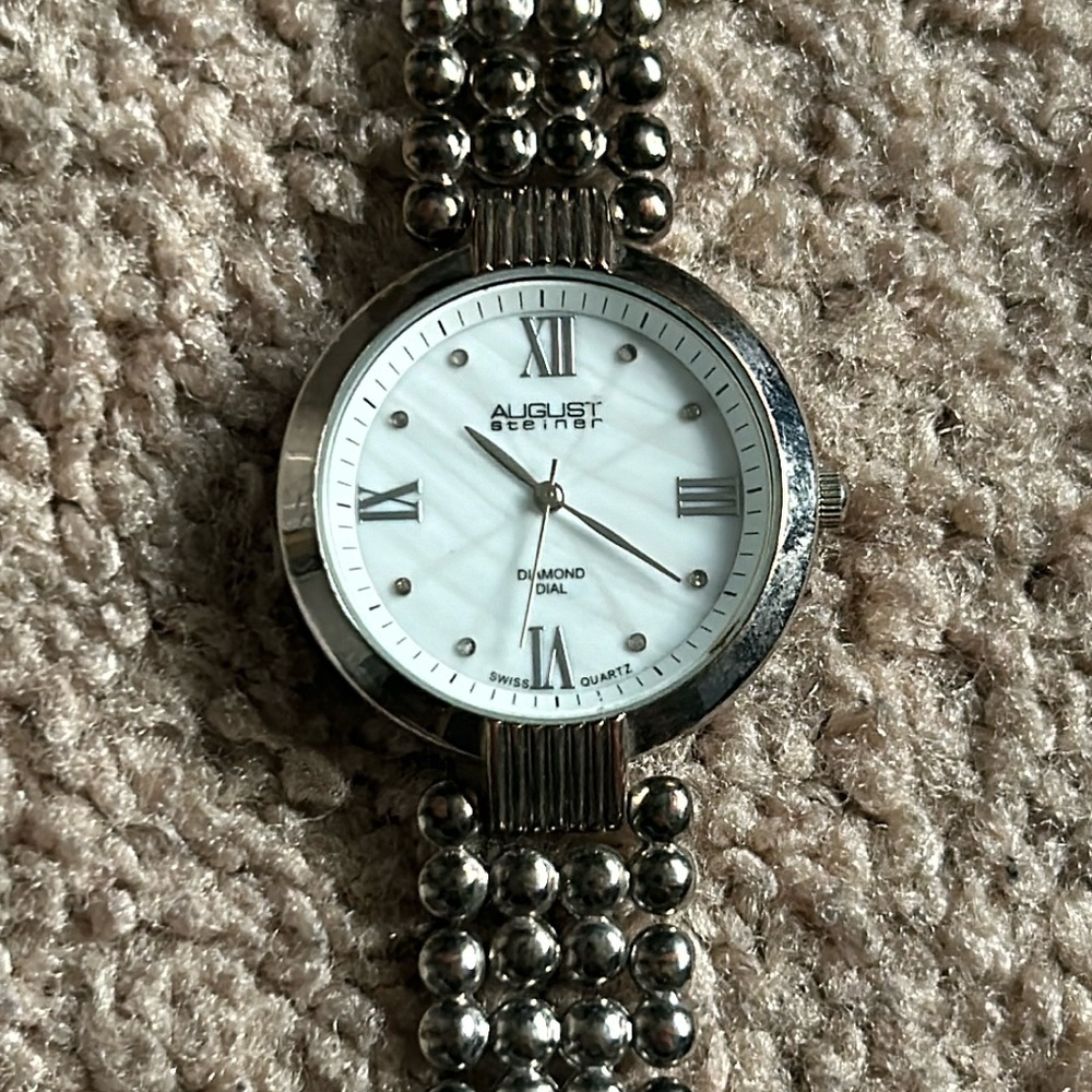 August Steiner vintage diamond dial swiss quartz watch OS measurements shown‎